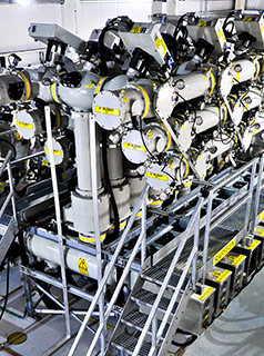 Subestaciones GIS - aisladas con gas hasta 245 kV B105  01