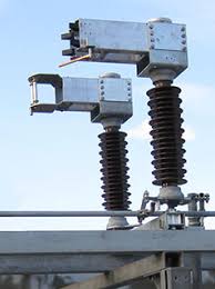 Seccionadores de ruptura central hasta 550 kV S2DA  02