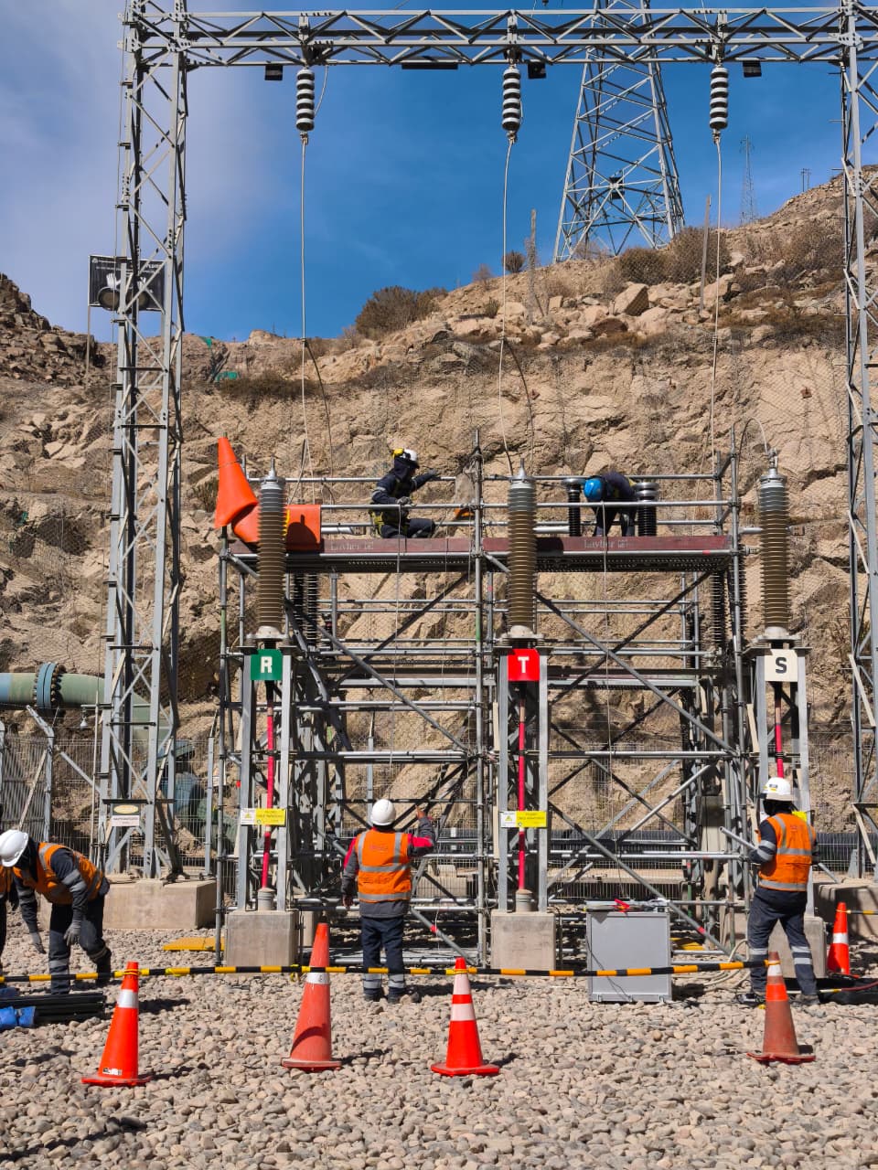 Servicio de Mantenimiento y Pruebas Especializadas en Subestaciones 02