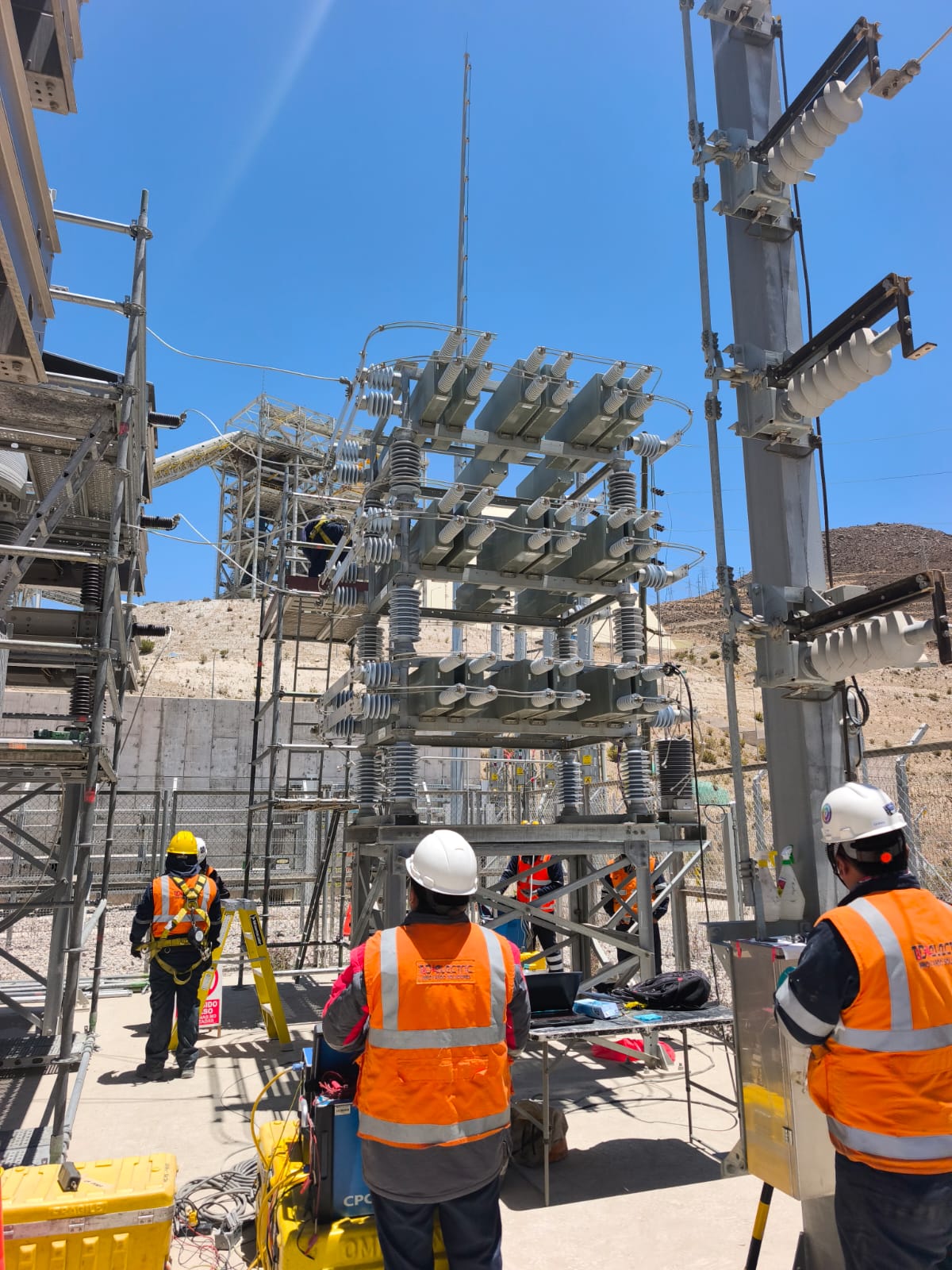 Servicio de Mantenimiento y Pruebas Especializadas en Subestaciones 03